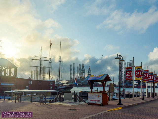 Pier 21 Galveston
